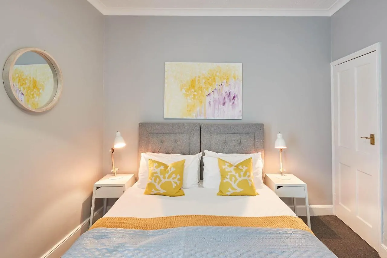 Eskdale House By Horizon Stays Darlington  0*, Darlington (Durham)